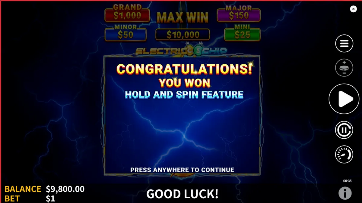 Tampilan visual slot Electric Chip dengan tema neon dan petir